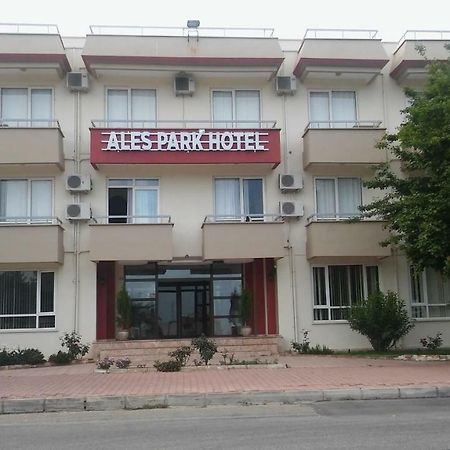 אנטליה Ales Park Hotel מראה חיצוני תמונה